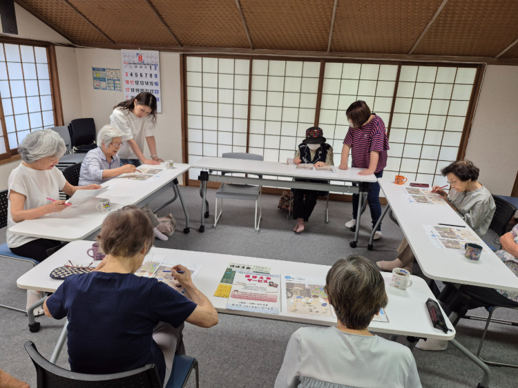 ミニデイサービス　すみれ広場